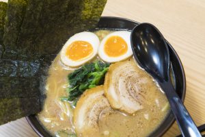 横浜家系ラーメン 春樹 曳舟店